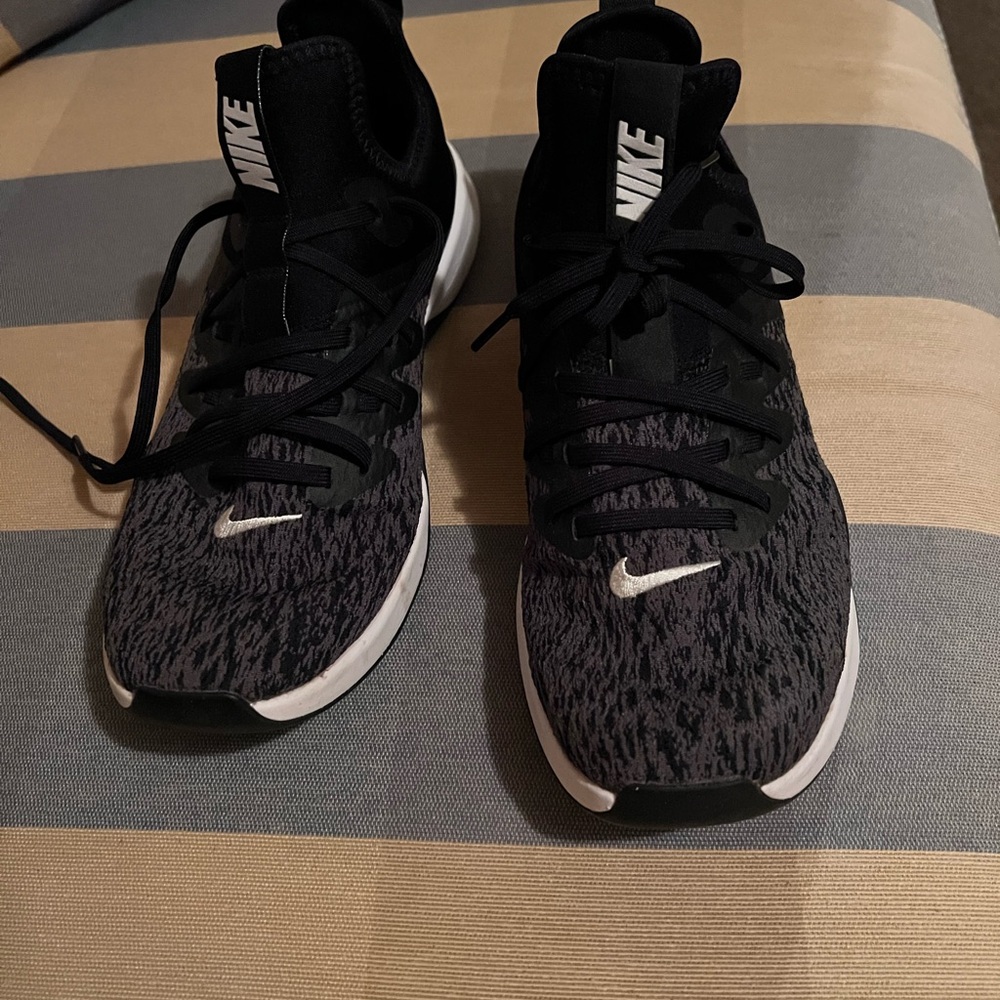 Nike Black and Gray Athletic Shoes